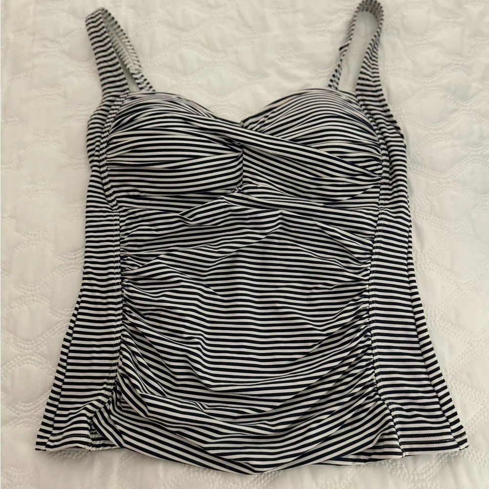 Bond-Eye Australia Striped Twist Tankini Swimsuit Swim Top. Size 8